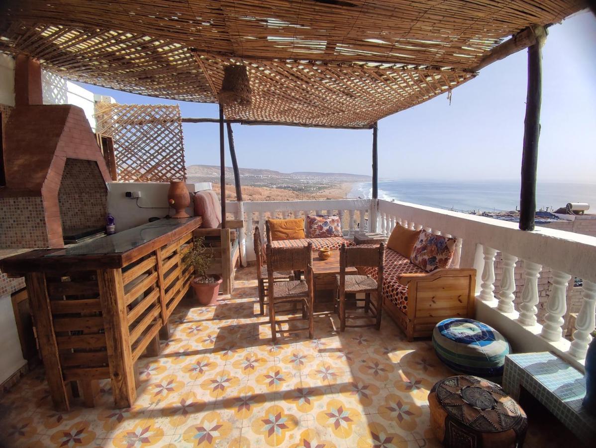 Red Carpet Surf House Taghazout Exterior photo